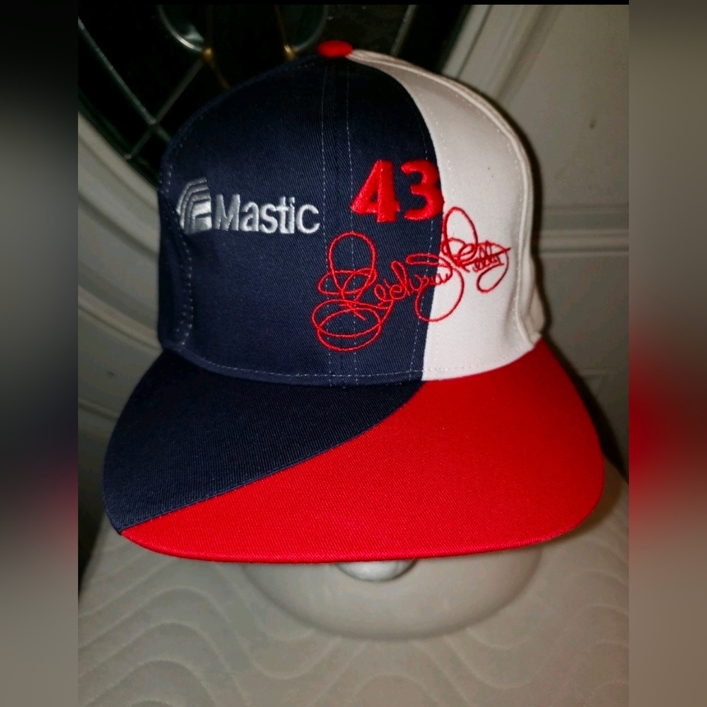 NWOT Mastic Richard Petty 43 Nascar Classics cap  Snapback Petty Marketing Comp